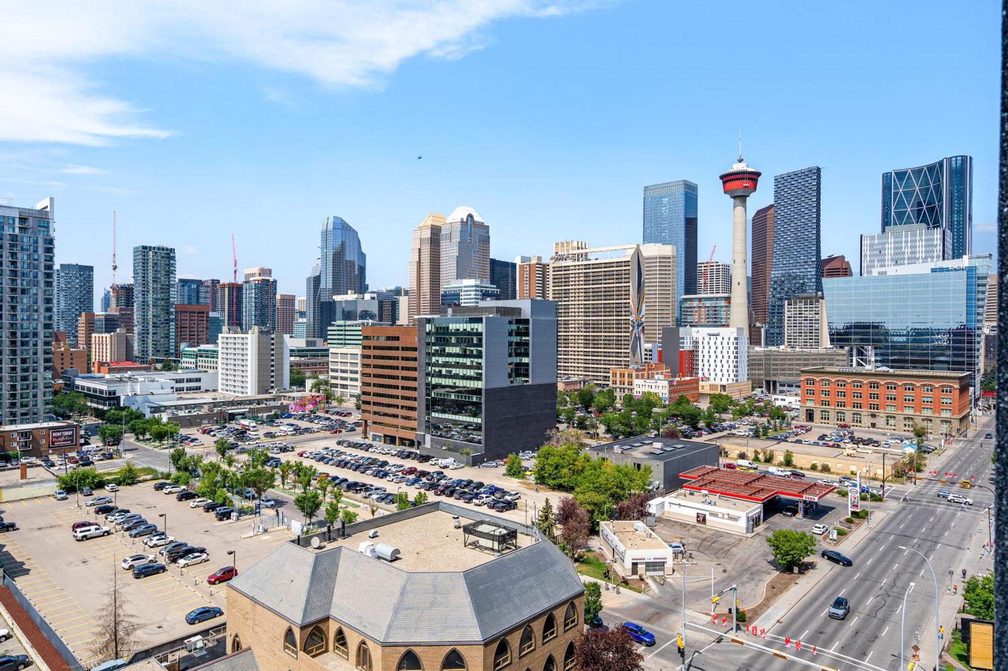 City Centre Retreat - 1Br Condo With Desk YYC Екстериор снимка